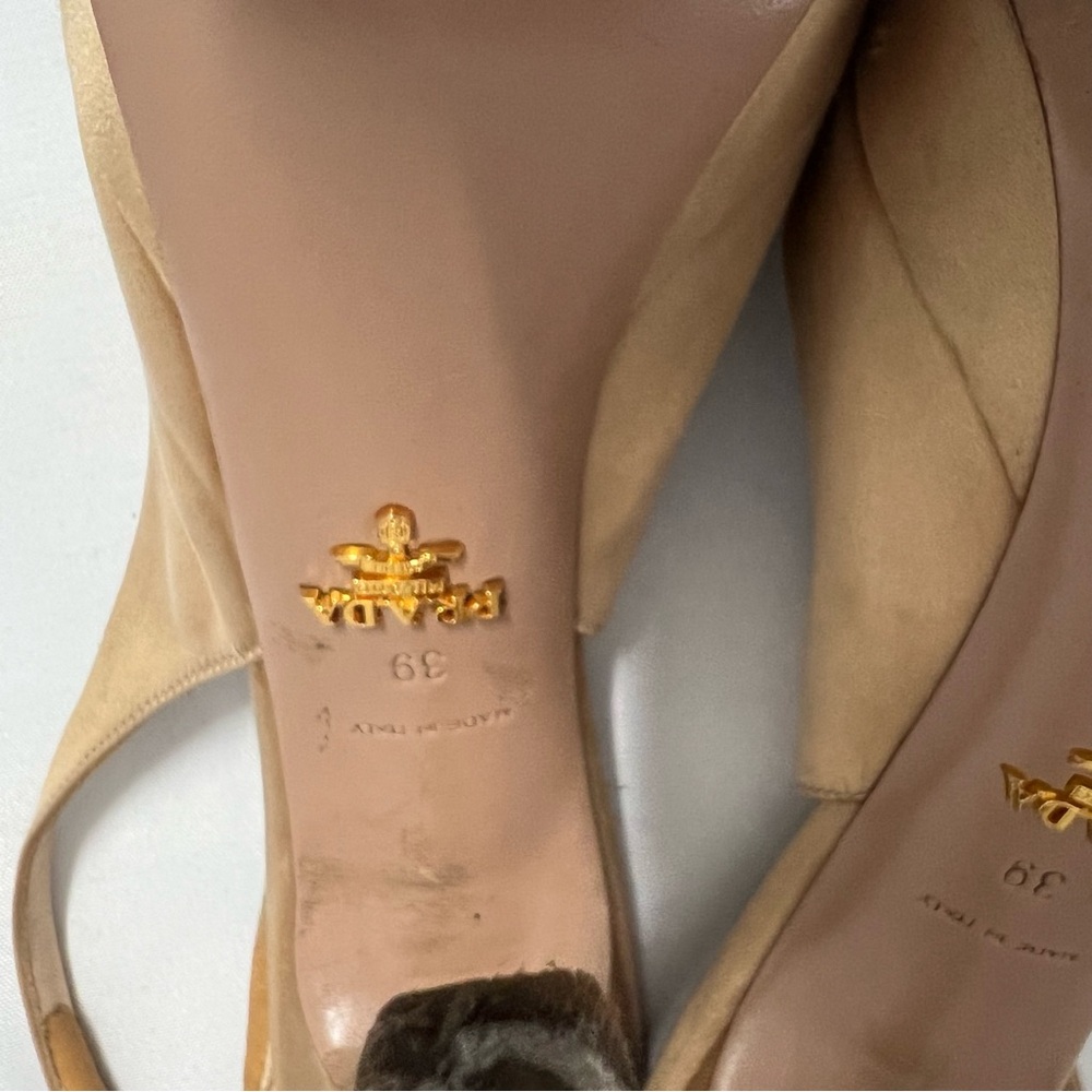 Prada satin Gold Slingback Heels with Bow - Picture 6 of 6
